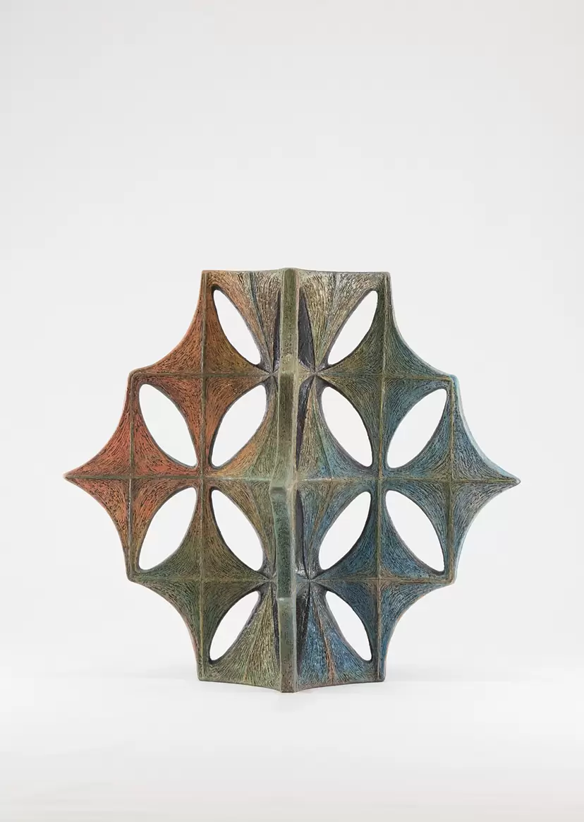Repetition - 晶 - by Mamie Yamamoto