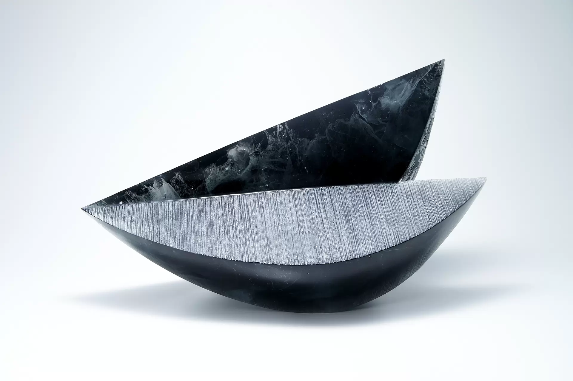 border / moon / boat 12