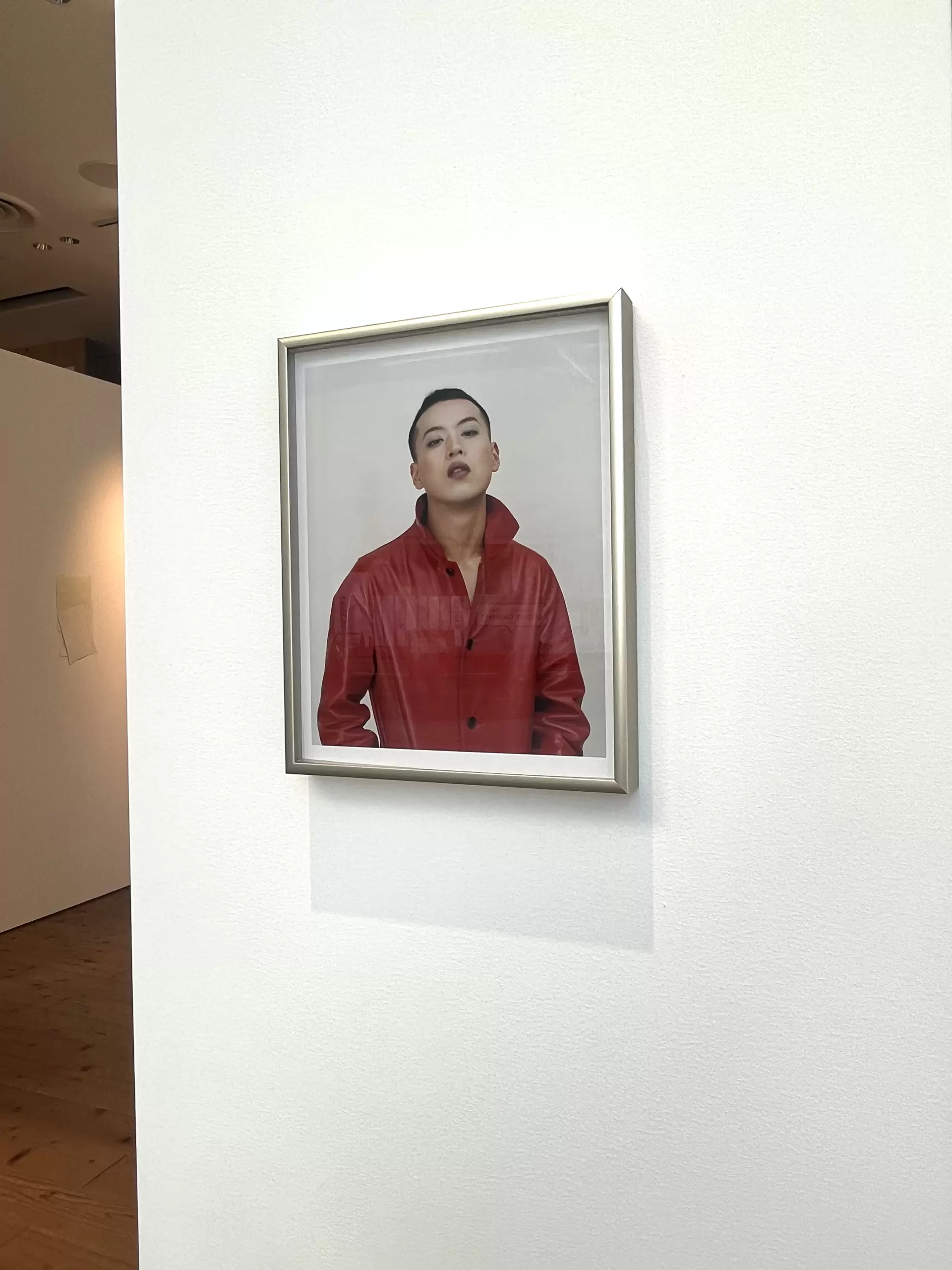 鷹野隆大 男の乗り方 鷹野隆大 写真展「in my room 6x6」 -
