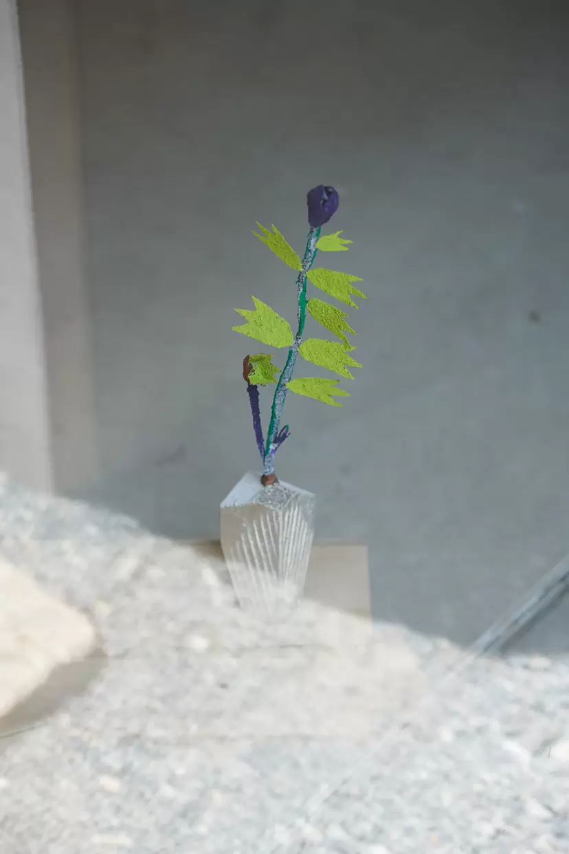 Vase by ワンシユ