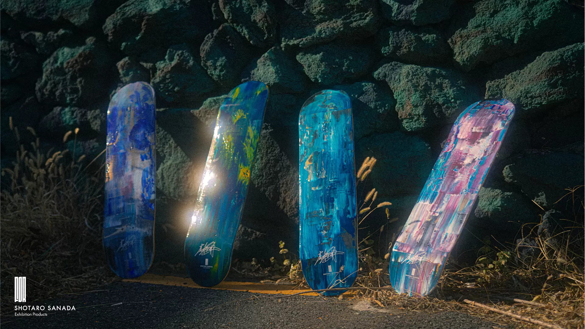 Skateboard deck 3 ( Blue × Green ) by 真田将太朗 | 現代アートの