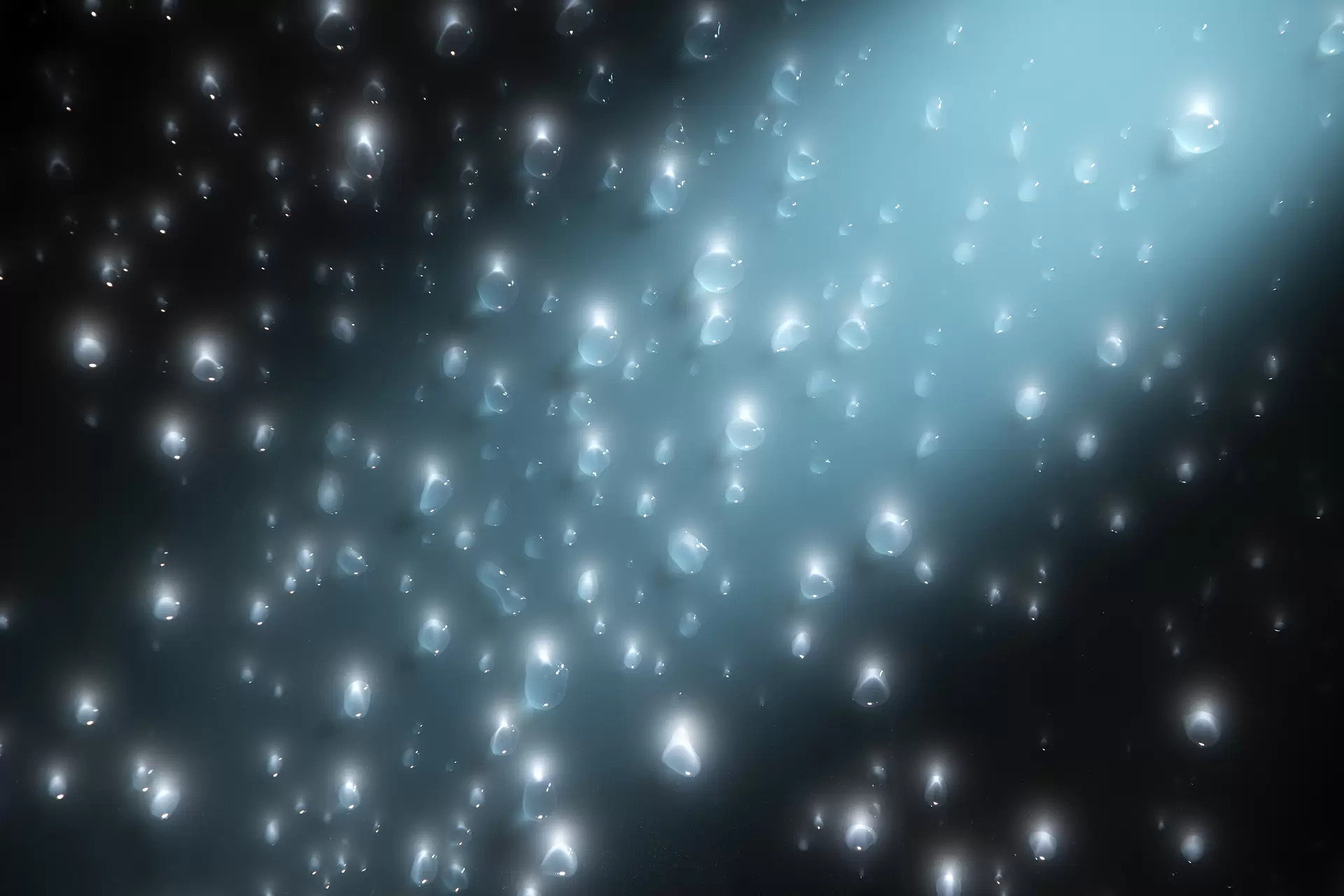 water illumination of shadow and light