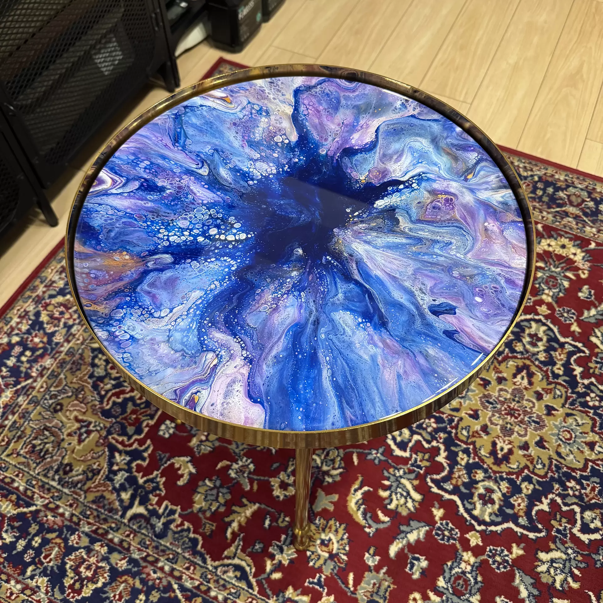SIDE TABLE