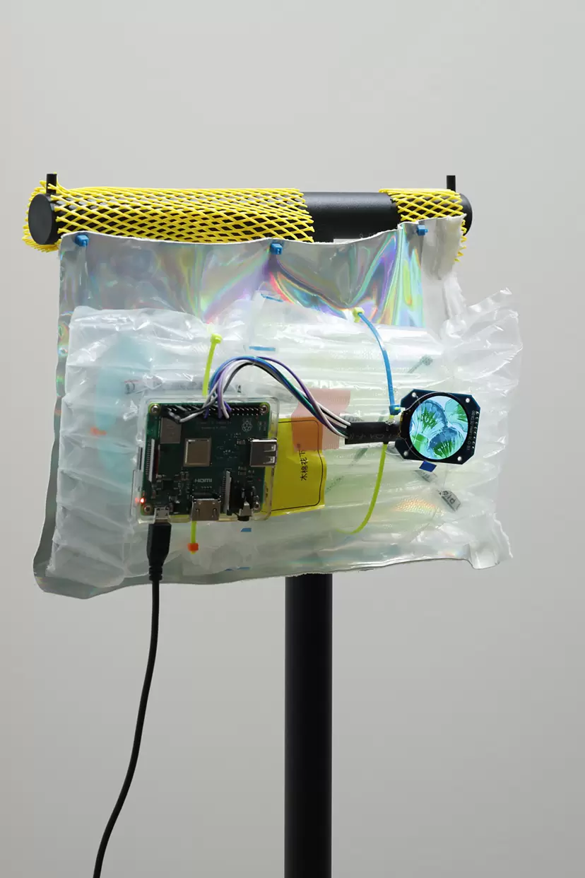 material flow / signal(cushioning) by IYANAGA Yuriko
