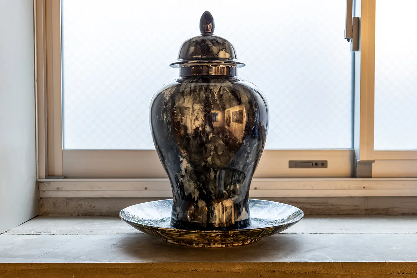 Osmosis #pot black