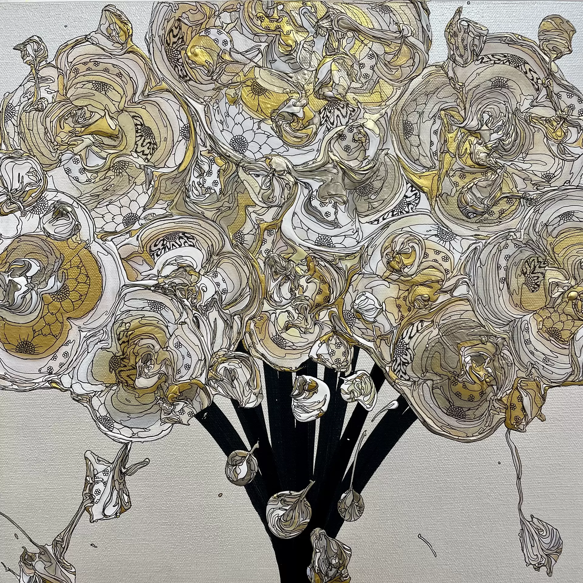 Abstract Bouquet 260219 (Pearl White x Gold)