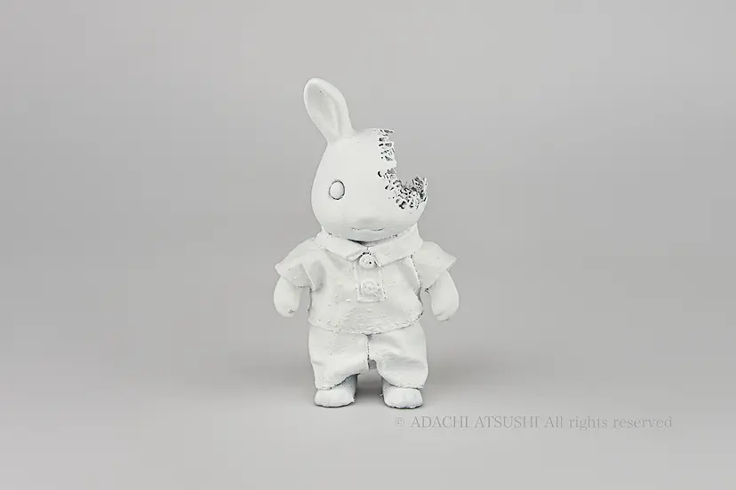 vanishing _ Rabbit by 足立篤史