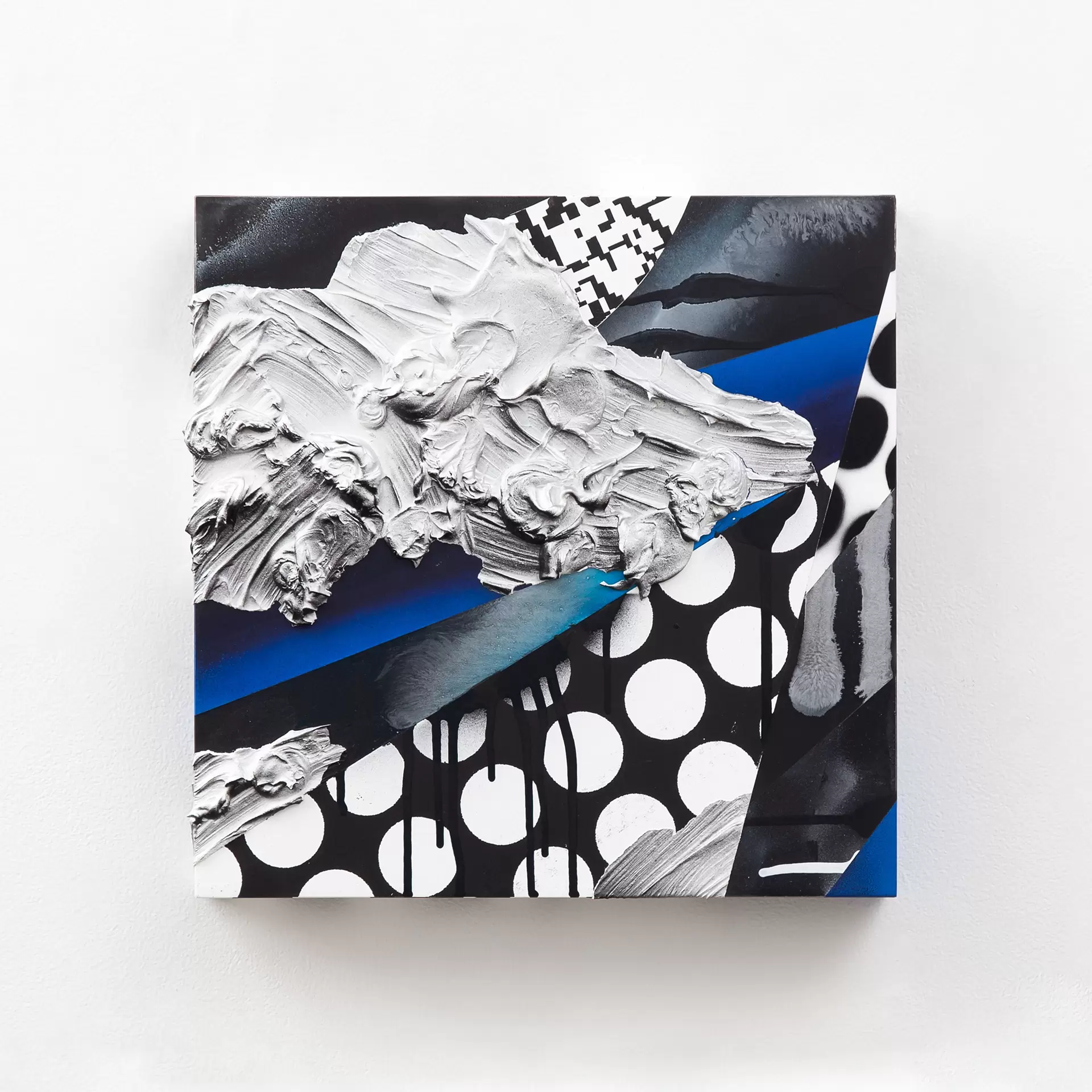 Tile 25