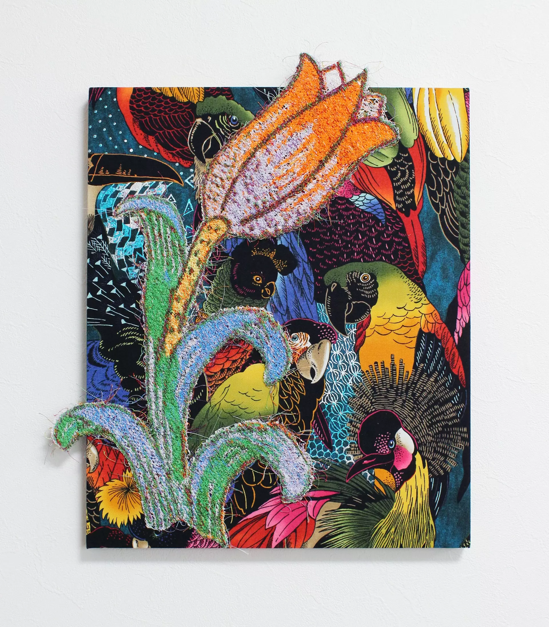 Knots Flower and Birds -Tulip- by 宮田彩加 | 現代アートの販売
