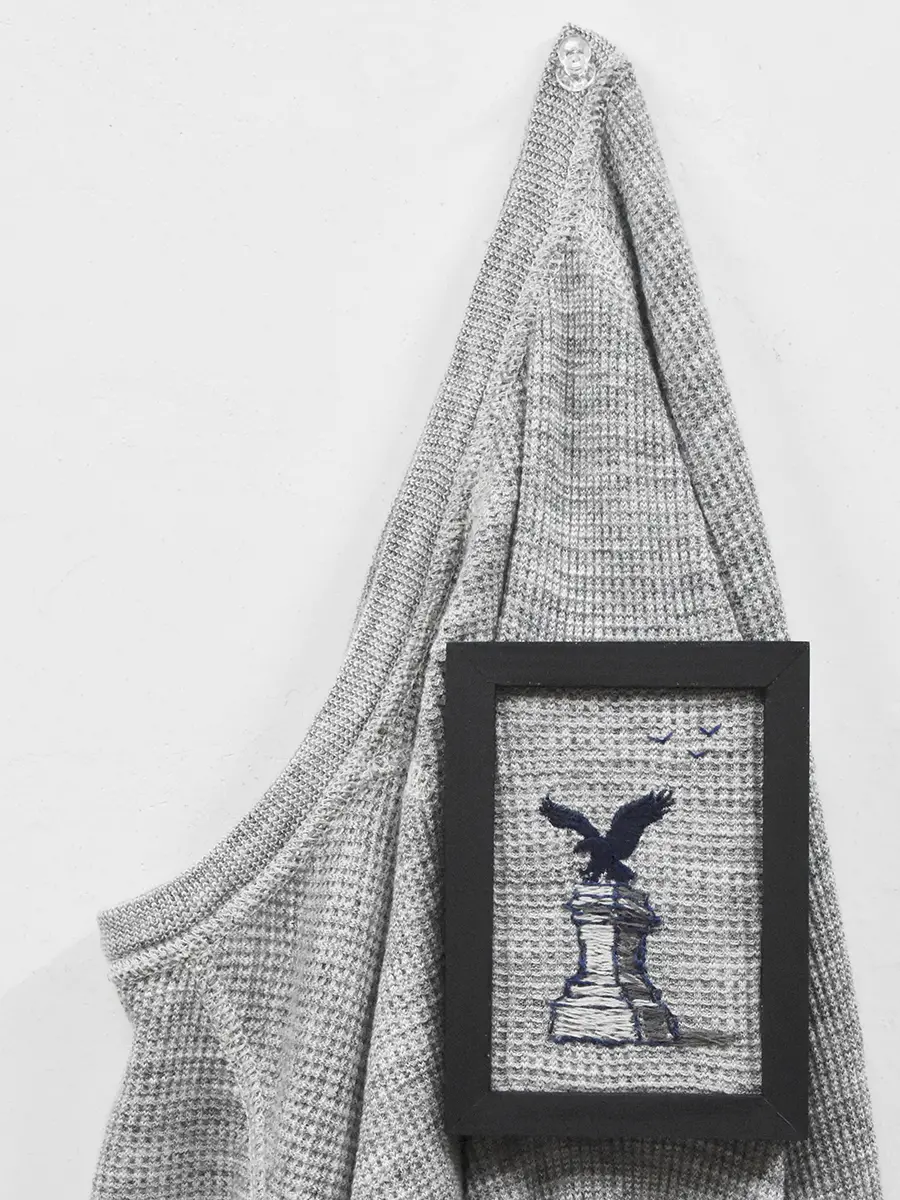 PLUS_AMERICAN EAGLE_gray T-shirt