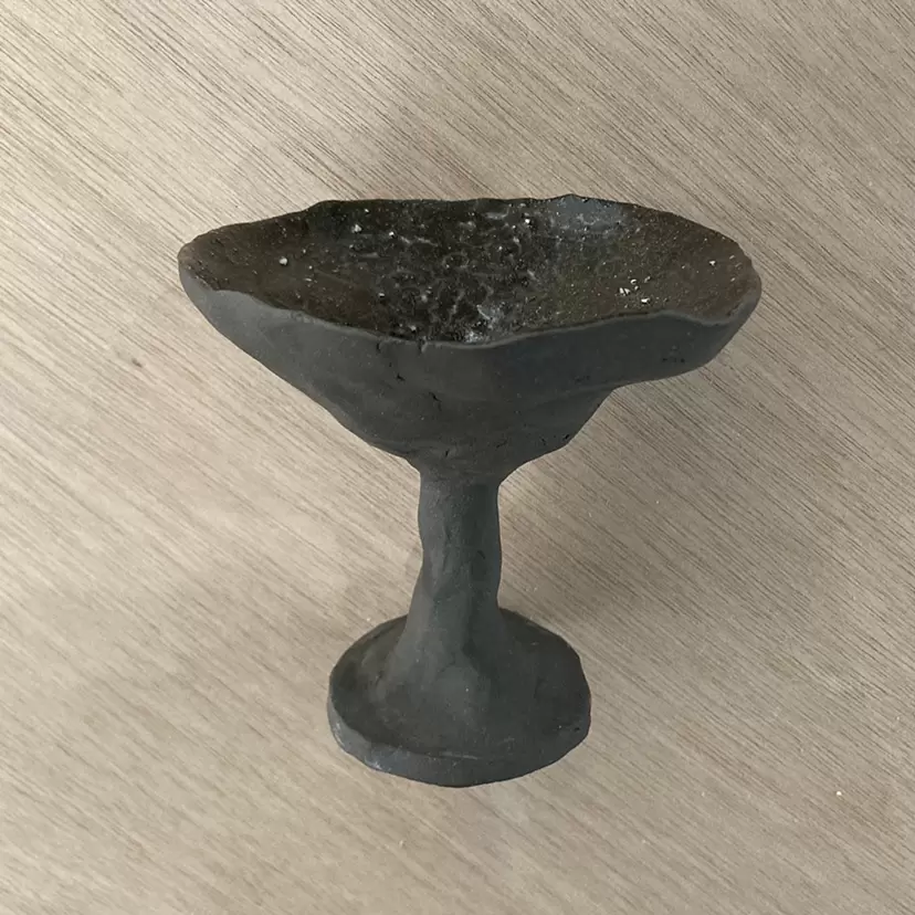 Gastrolith Glass 1 by 磯村 暖