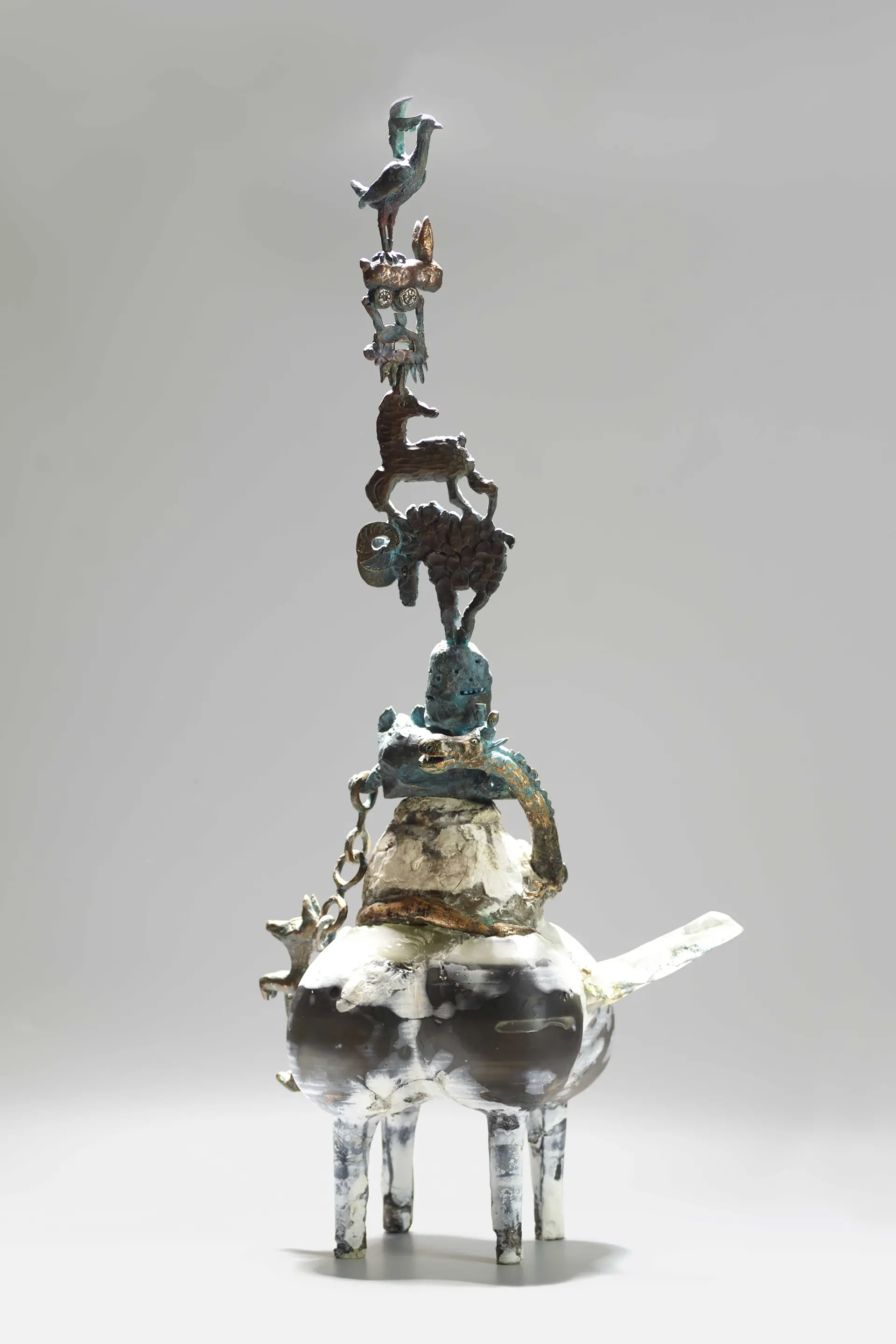 青磁彫刻雙獅子頭枕