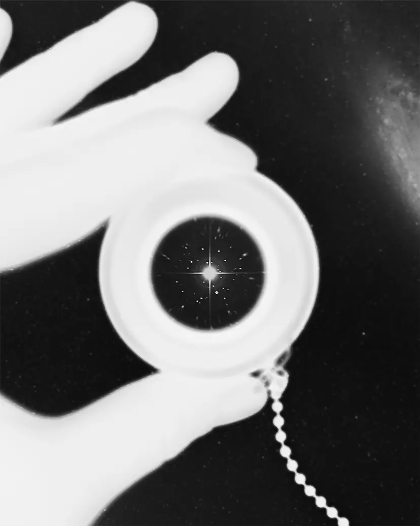 Untitled #003 from the series “M” by 金田 剛