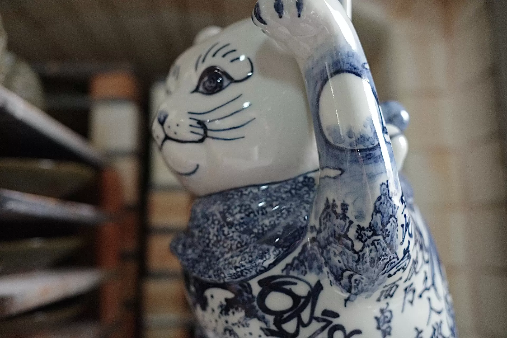 八寸招き猫 Object Other Observer by 穴山 文香 | 現代アートの販売