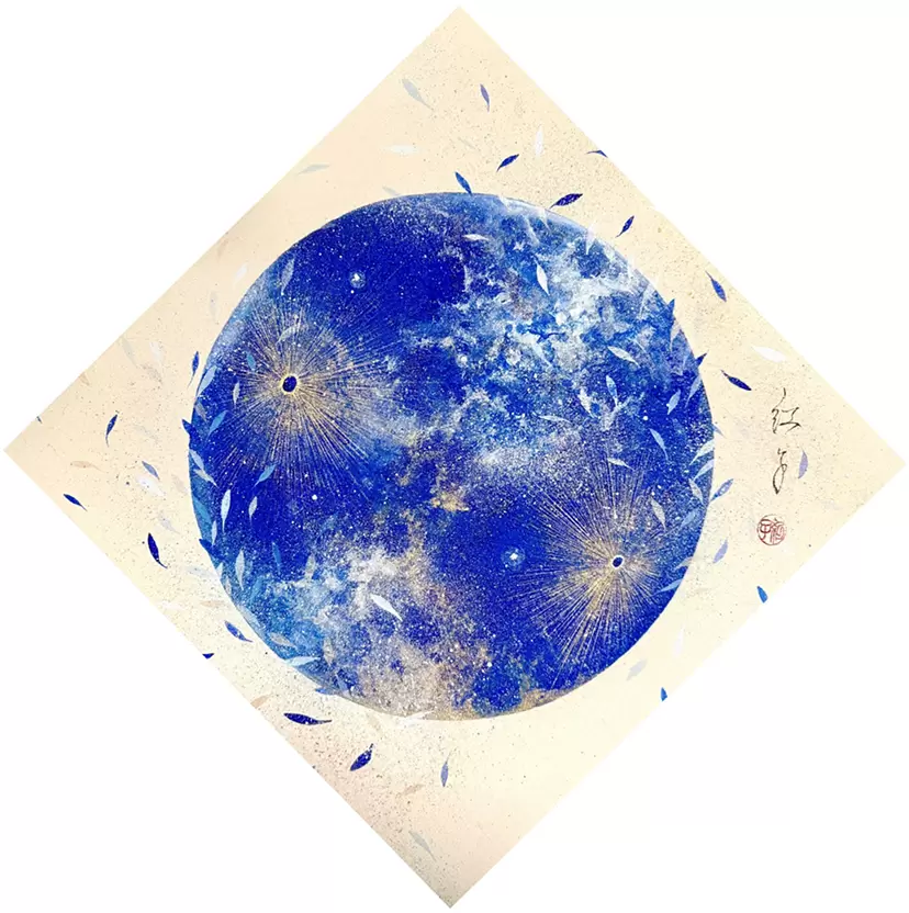 見上げた先の蒼月。   by 丁子 紅子