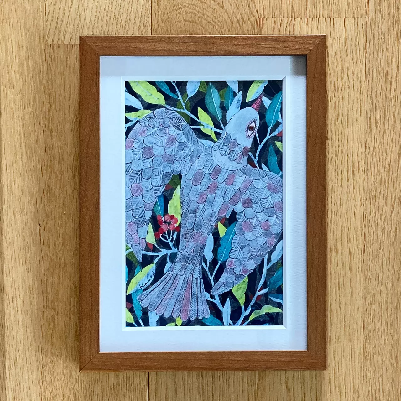絵　【赤い実を運ぶ鳥さん】 鳥と赤い実 by こうのかなえ | 現代アートの販売・通販 | ArtSticker