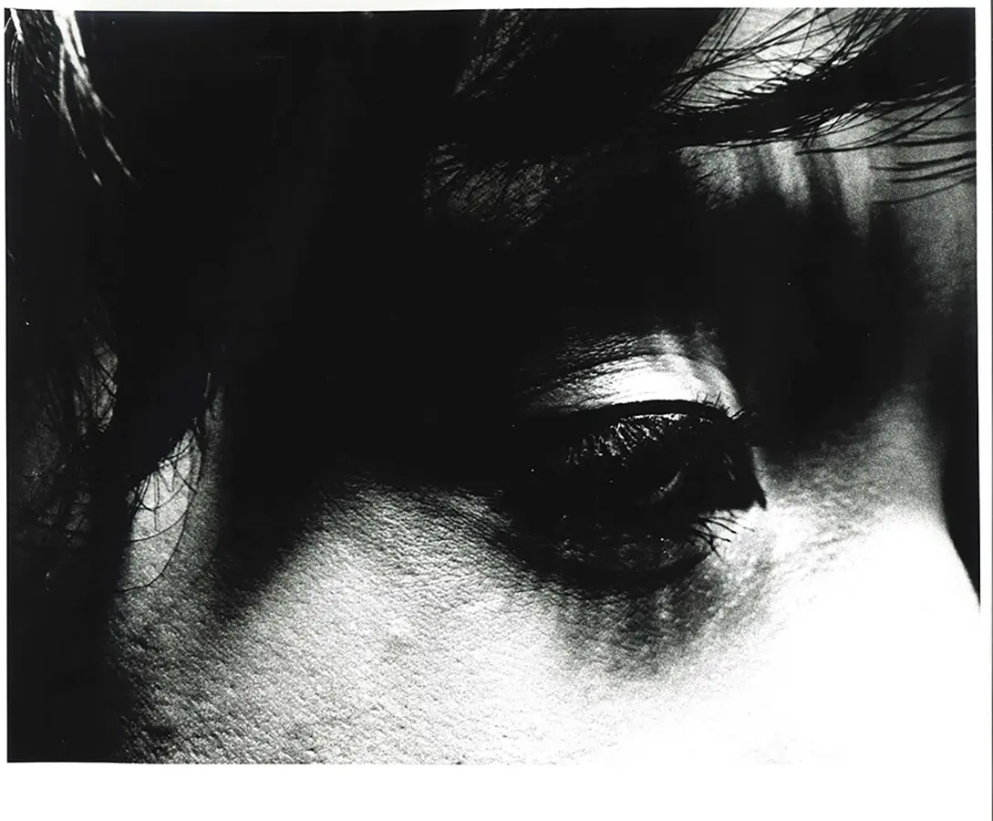 KARIUDO (Hunter) by 森山 大道 | 現代アートの販売・通販 | ArtSticker