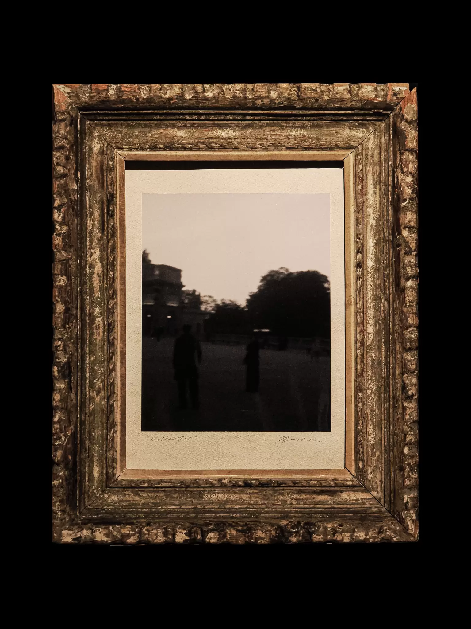 見つめ合う男と女 [Photo + Frame SET]