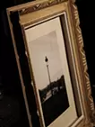 右岸から左岸へ歩く男 [Photo + Frame SET]