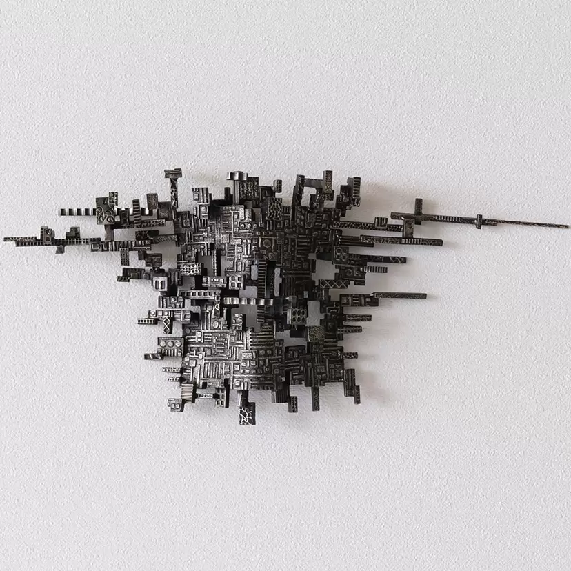 金属のアート作品 | 現代アートの販売・通販 | ArtSticker（アートス
