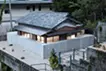 埋まる家