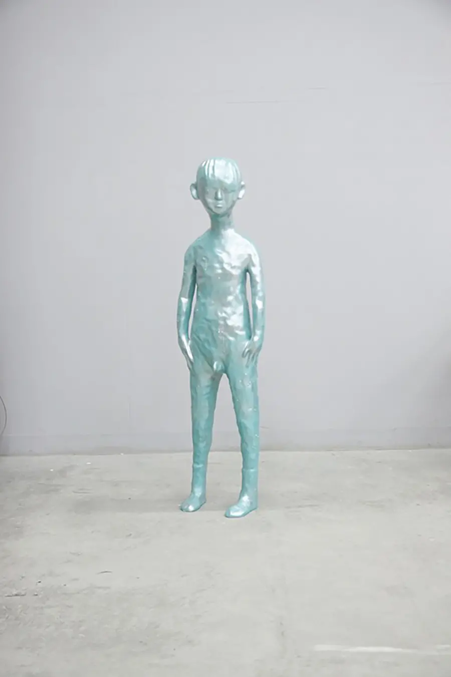 青緑色の人間彫刻 portrait by 工藤時生 | 現代アートの販売・通販 | ArtSticker