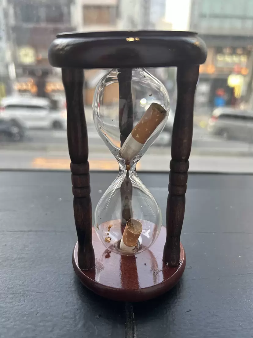 Hourglass by 長嶺 慶治郎