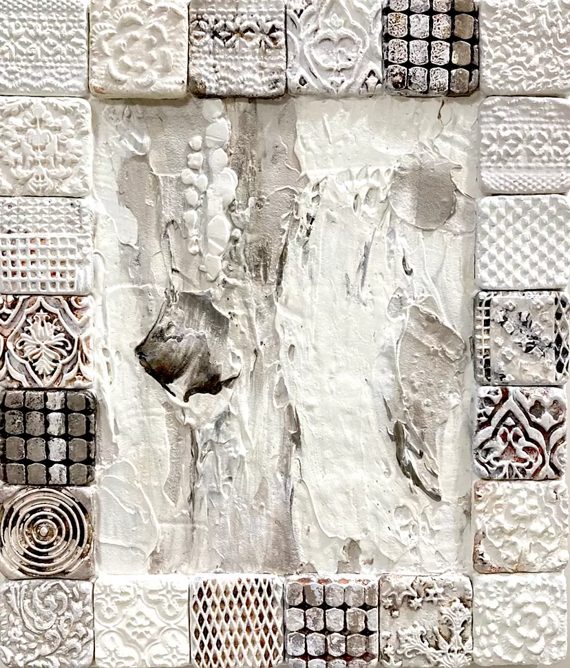 「Object-S6 (white & blown)」 by 清水 佳代子
