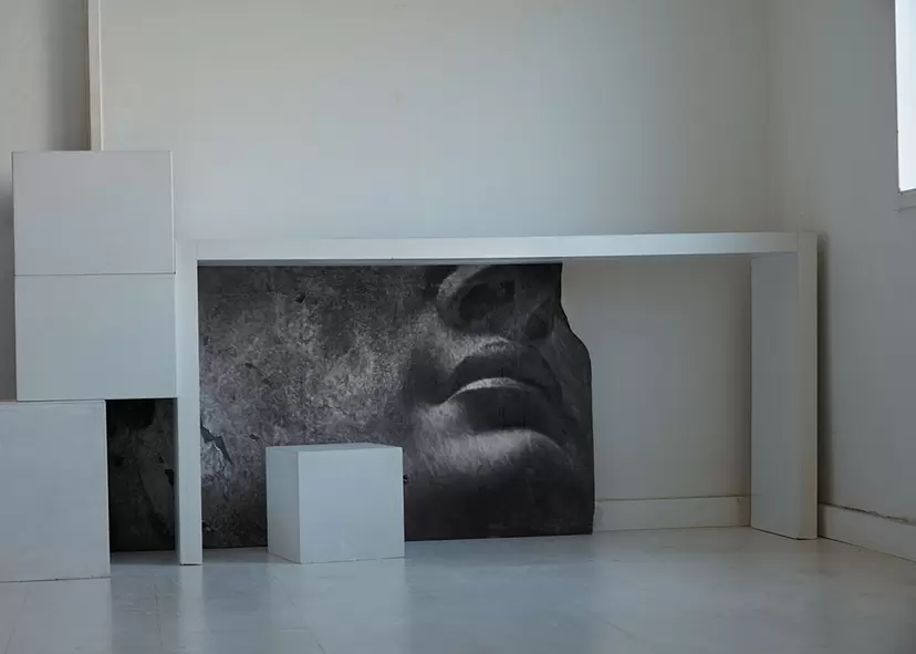 “Narrative Table,” from the series “COLOSSUS” by Yoshiki Hase