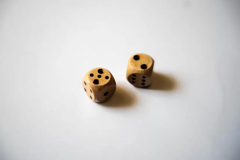 Dice Button by Wataru Yoshida