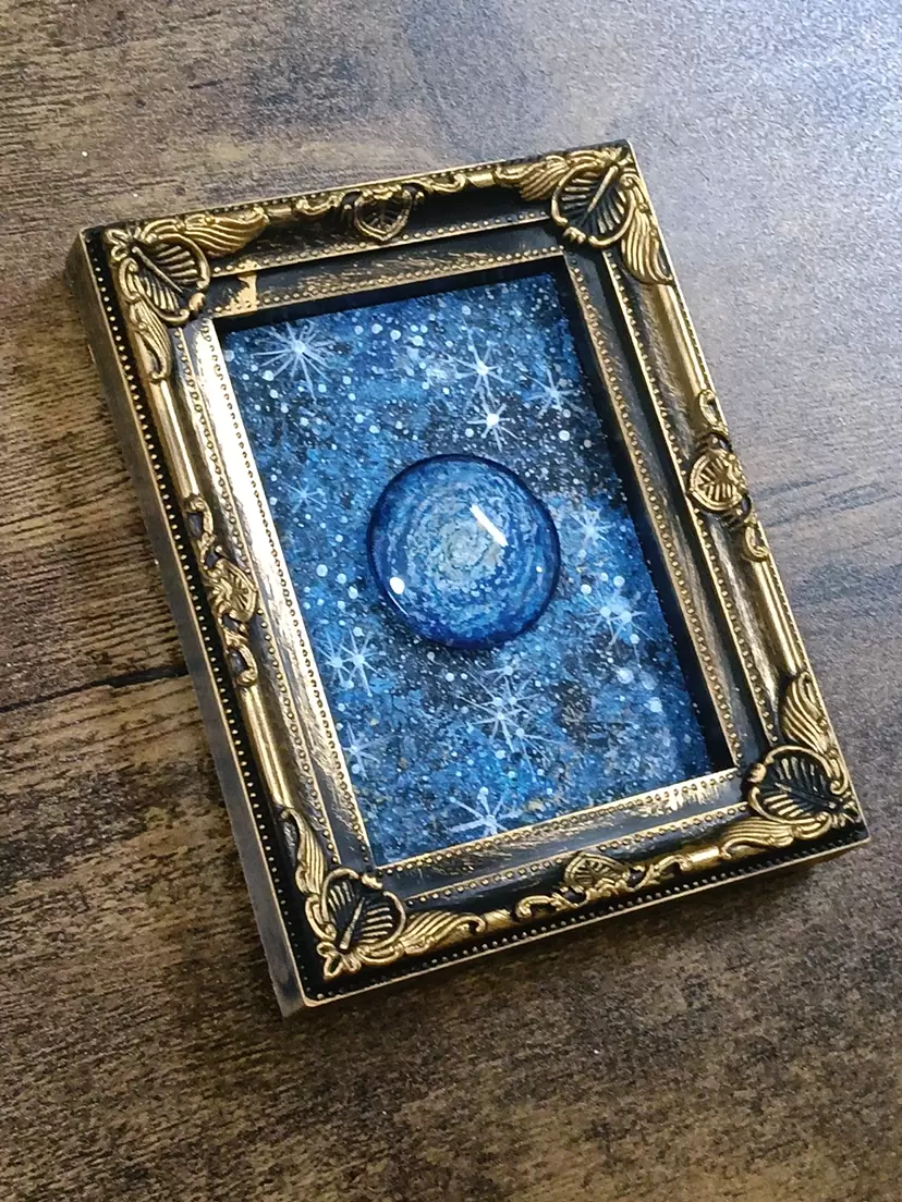 銀河のアンティークフレーム by 高尾美智