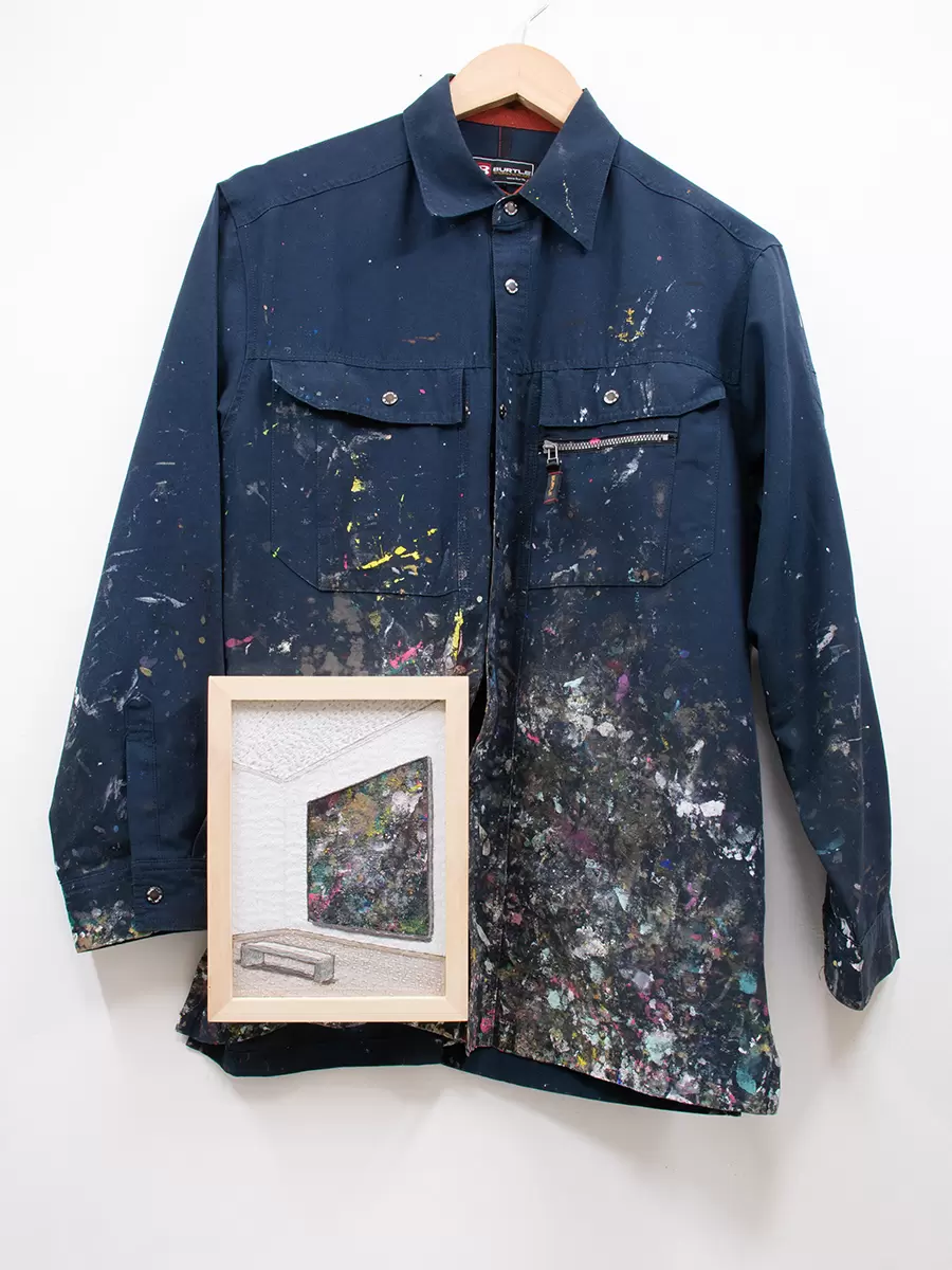 PLUS_someone's dark blue work wear