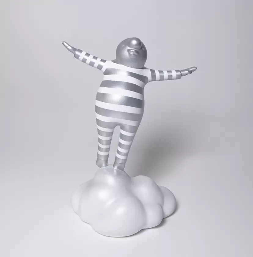 balance on the cloud-silver- by 堀川由梨佳