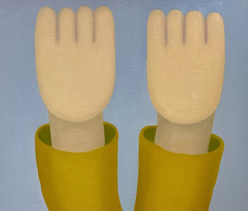 gesture (hands up) by 河合 真⾥