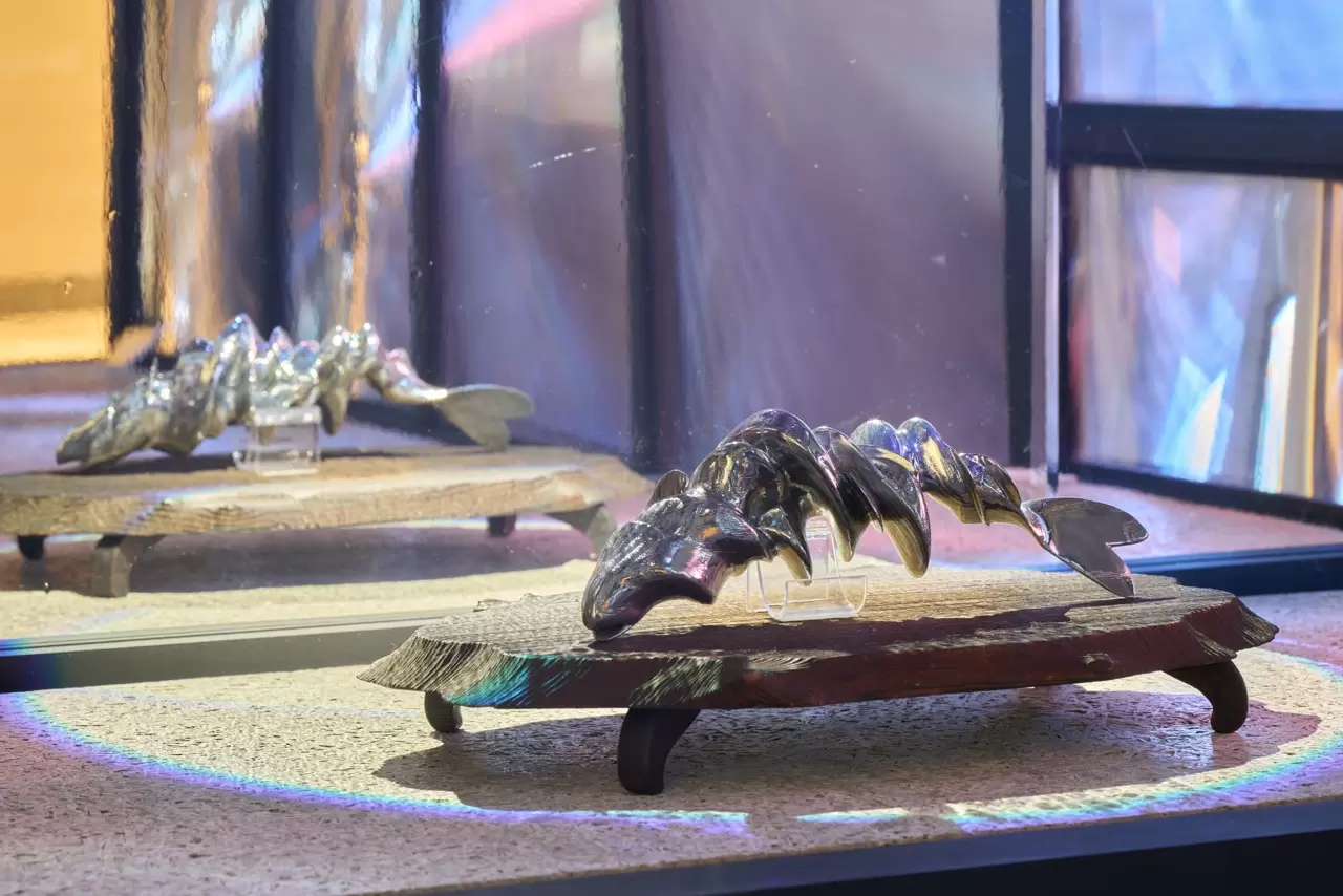 78-1. 金龍と銀龍のスプレーアートです。/チョー新作です。 SCULPTORS／スカルプターズ on X: 