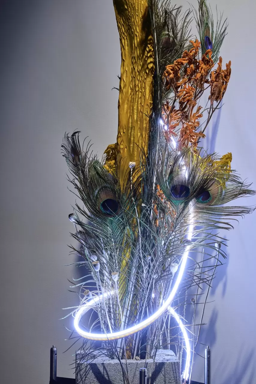 コンクリに咲く花 by 落合陽一 | 現代アートの販売・通販 | ArtSticker