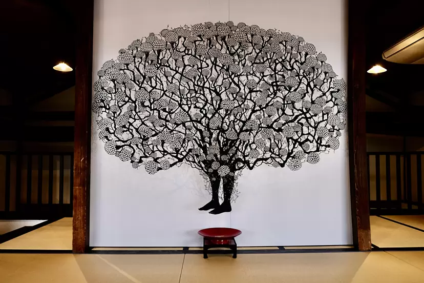 Invisible Grove 〜不可視の杜〜 by 早崎真奈美 | 現代アートの