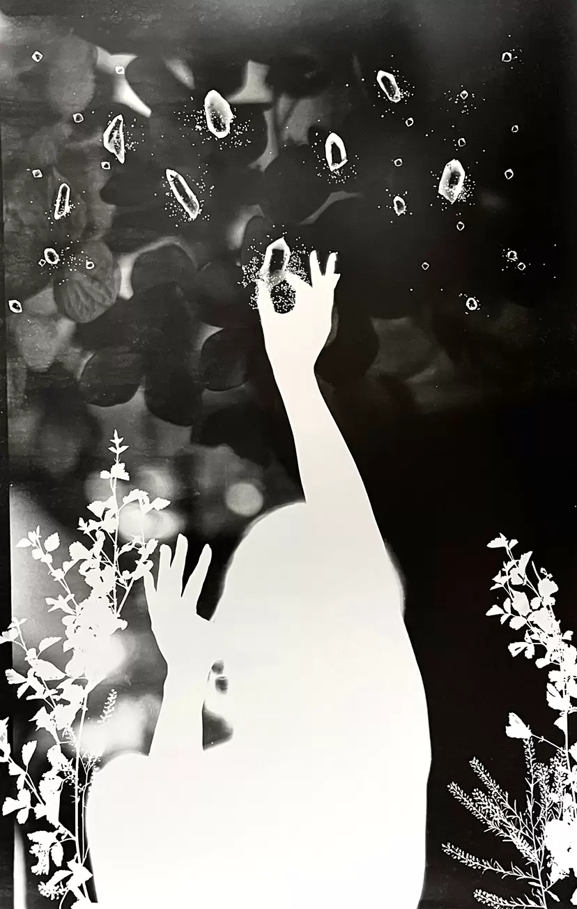 Crystal Photographs#17-1 Recalling Light No.1 by 小山 ひとき