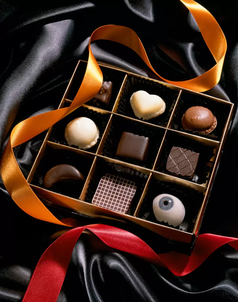 Chocolate Gift  B by KAO'RU Shibahara （柴原　薫）