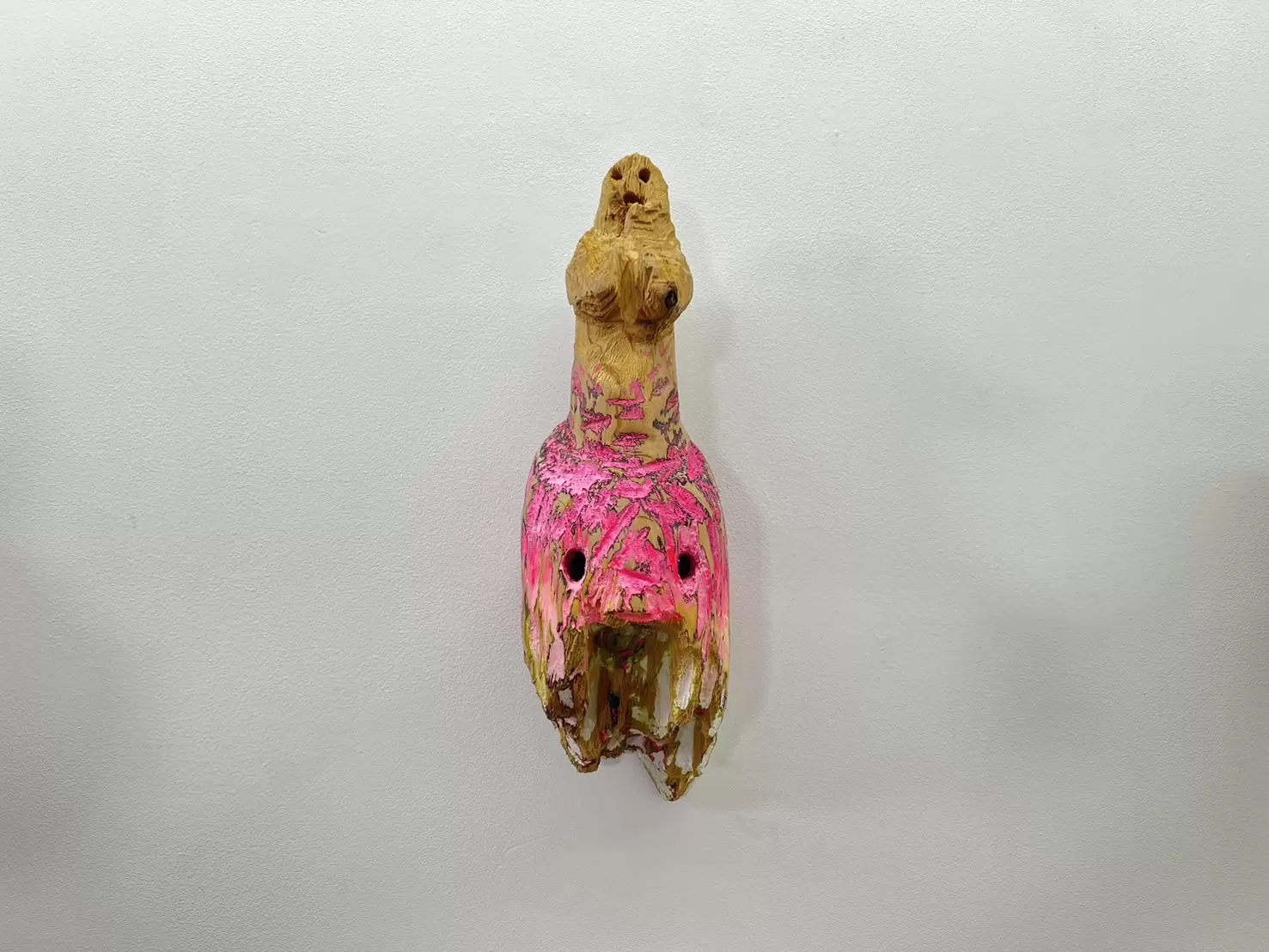 【立体】ワタベカズ■いつでもハラペコ *2014年、靖山画廊出品作品 マゼンダな人 by 若佐慎一 | 現代アートの販売・通販 | ArtSticker