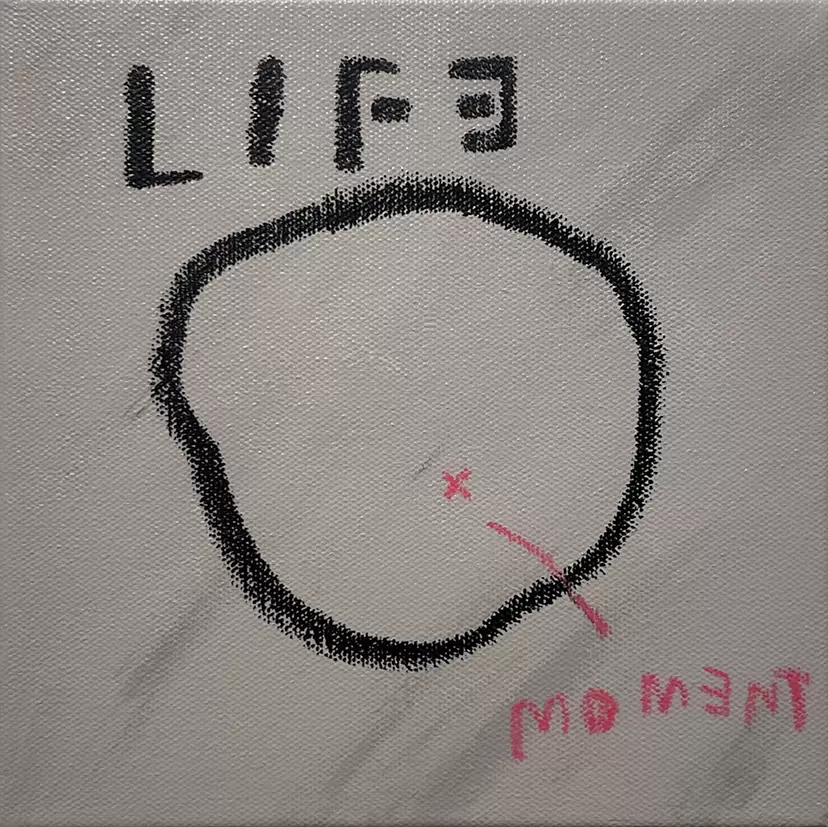 LIFE MOMENT by MOMO