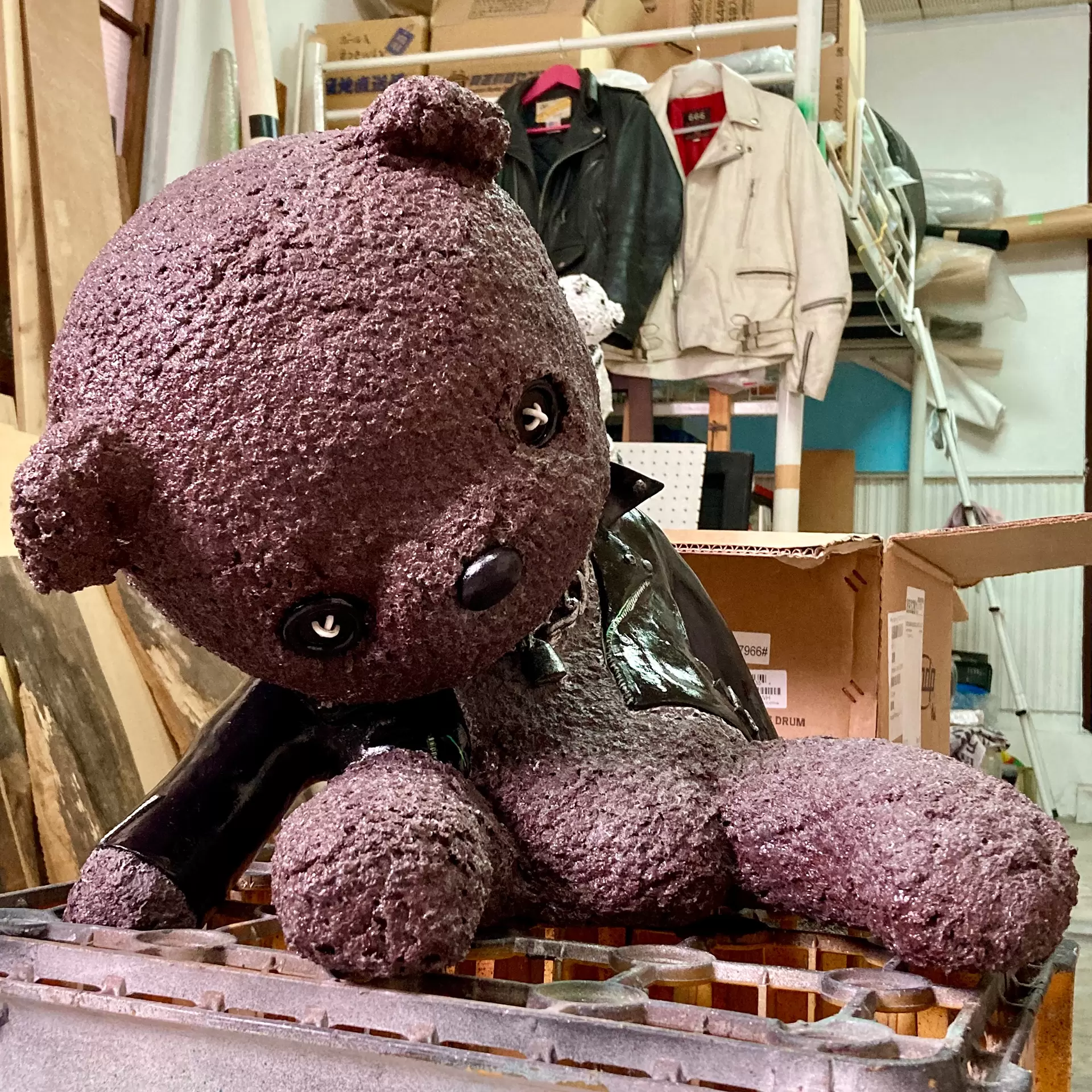 NEVER MIND by 塩見真由 | 現代アートの販売・通販 | ArtSticker