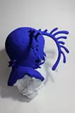 Piece1〈a hand grows out of her head.〉