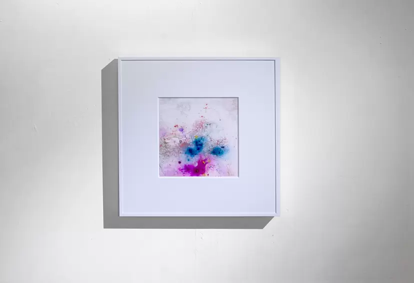 Eaten Colors ver.1 by 齋藤 帆奈 | 現代アートの販売・通販 | ArtSticker