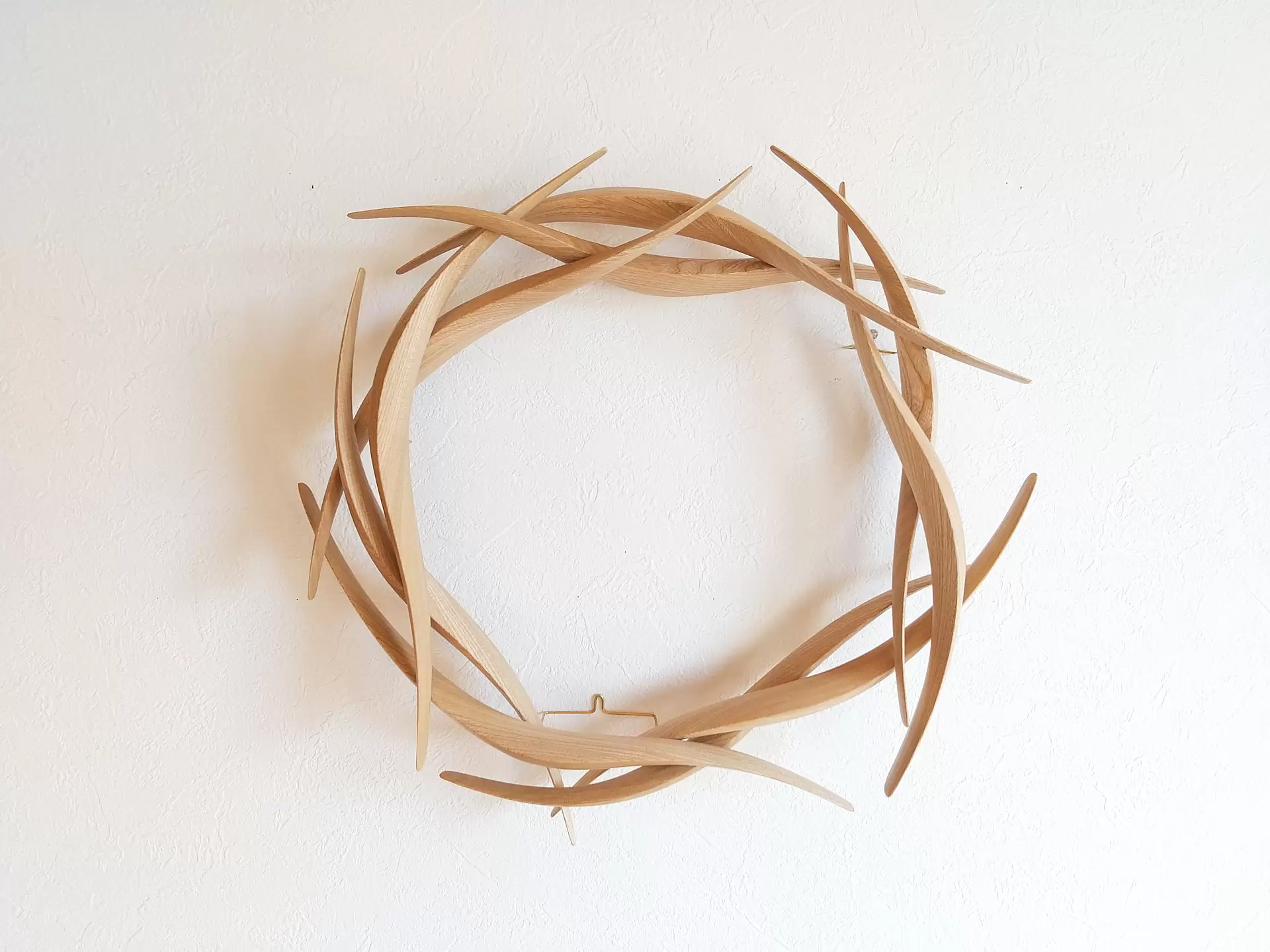 Wall hanging object “Wind 100”