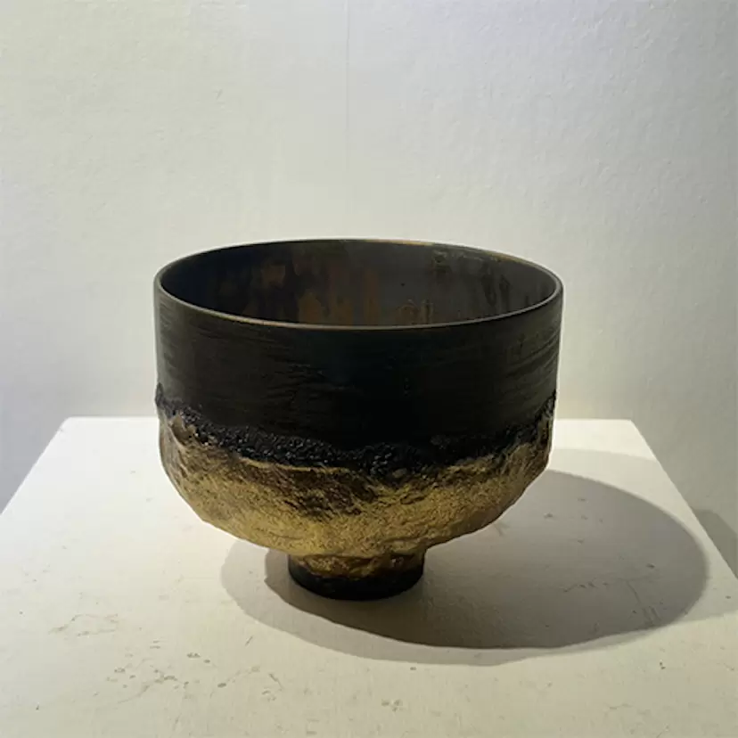 LAVA Gold Tea Bowl_CA-2 by 青木良太