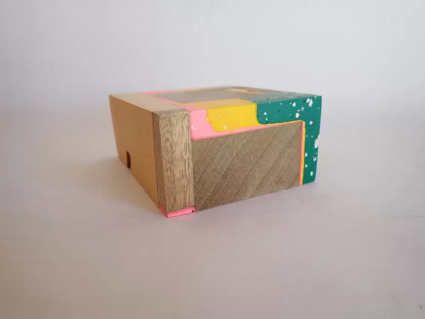 石膏のアート作品 | 現代アートの販売・通販 | ArtSticker