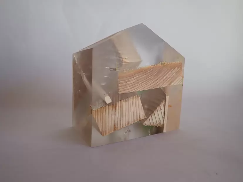 石膏のアート作品 | 現代アートの販売・通販 | ArtSticker